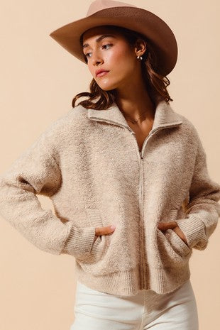 COLLARED KNIT FLUFFY SWEATER JACKET